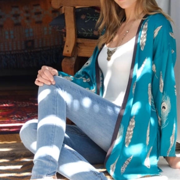 Teal Boho Feather Print Kimono Cardigan - Picture 4 of 7